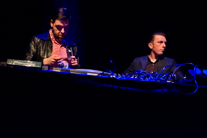 Radio Modern - Howlin’ Lou and His Whip Lovers @ De Warande, picture 1, photographed by Erwin Evrard - FrontView Magazine