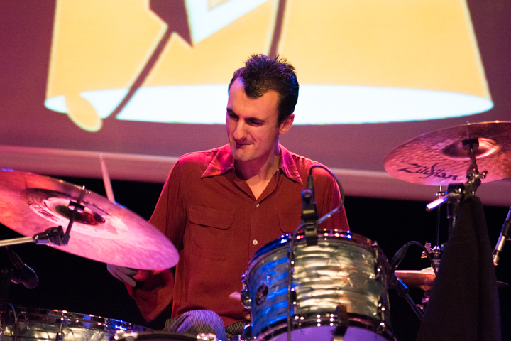 Radio Modern - Howlin’ Lou and His Whip Lovers @ De Warande, picture 24, photographed by Erwin Evrard - FrontView Magazine