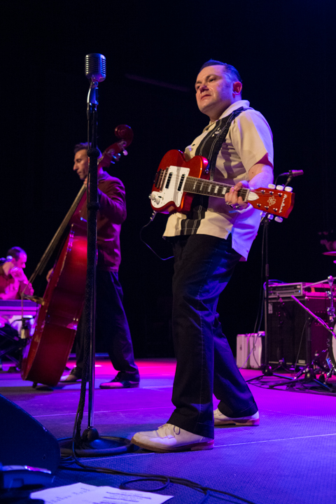 Radio Modern - Howlin’ Lou and His Whip Lovers @ De Warande, picture 30, photographed by Erwin Evrard - FrontView Magazine