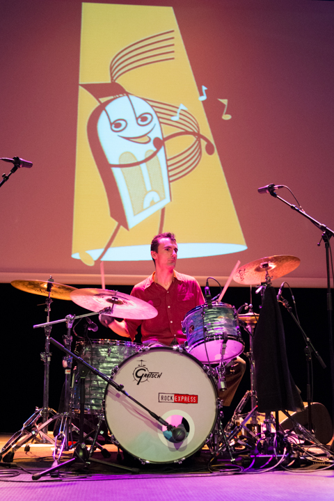 Radio Modern - Howlin’ Lou and His Whip Lovers @ De Warande, picture 32, photographed by Erwin Evrard - FrontView Magazine