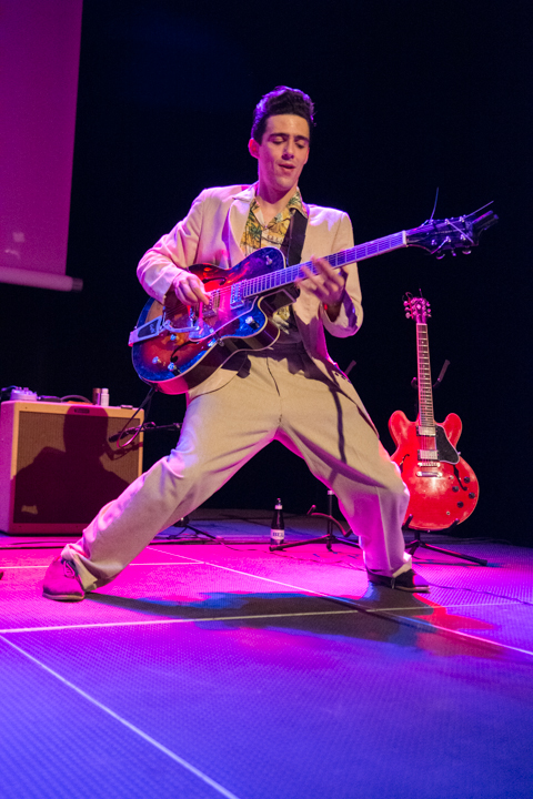 Radio Modern - Howlin’ Lou and His Whip Lovers @ De Warande, picture 33, photographed by Erwin Evrard - FrontView Magazine