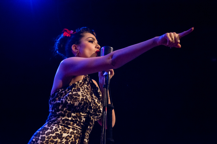 Radio Modern - Howlin’ Lou and His Whip Lovers @ De Warande, picture 40, photographed by Erwin Evrard - FrontView Magazine