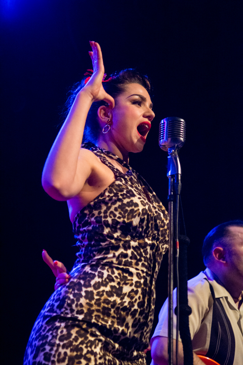 Radio Modern - Howlin’ Lou and His Whip Lovers @ De Warande, picture 42, photographed by Erwin Evrard - FrontView Magazine