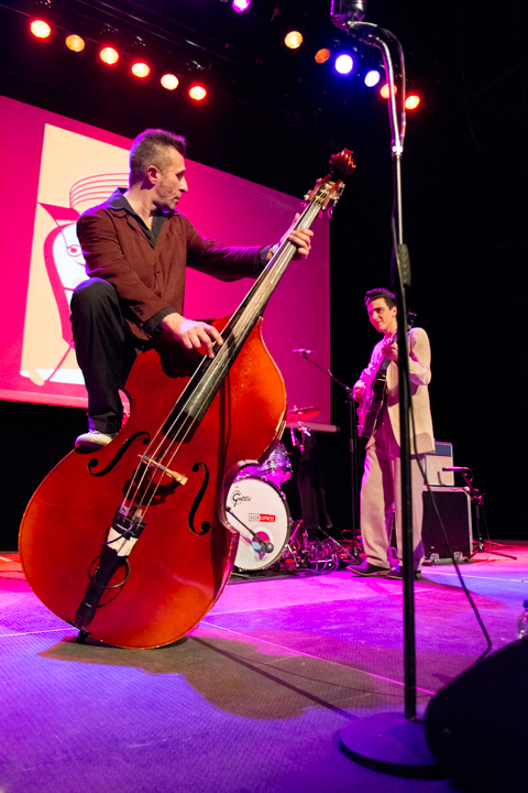 Radio Modern - Howlin’ Lou and His Whip Lovers @ De Warande, picture 47, photographed by Erwin Evrard - FrontView Magazine