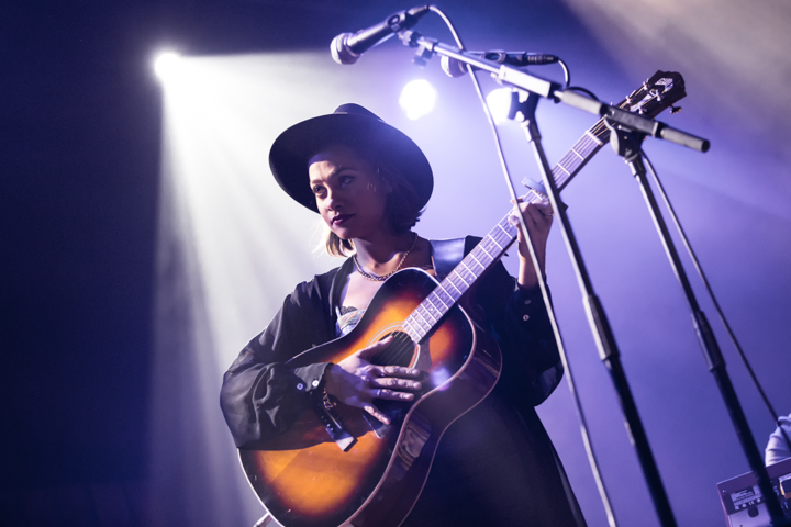 Jerusa @ 013, picture 8, photographed by Dorien Goetschalckx - FrontView Magazine