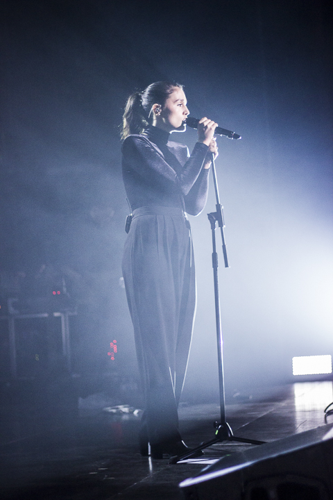 Jessie Ware @ Ancienne Belgique, foto 6, foto's door Geert Pieters - FrontView Magazine