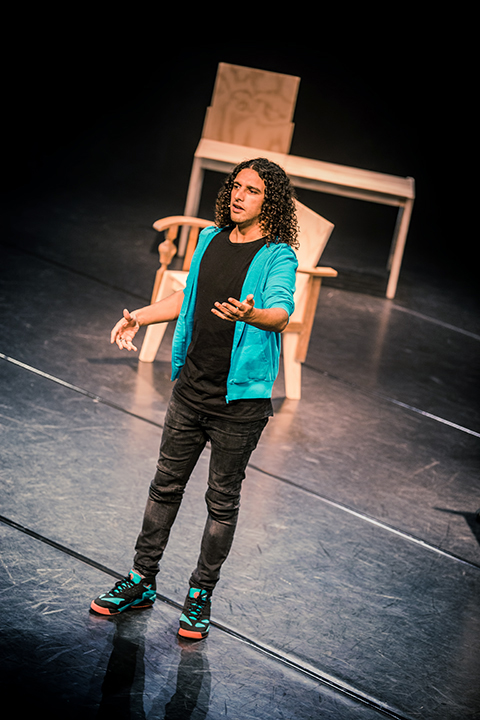 Ali B Beken(d)t @ Arenberg, picture 5, photographed by Elke Briers - FrontView Magazine
