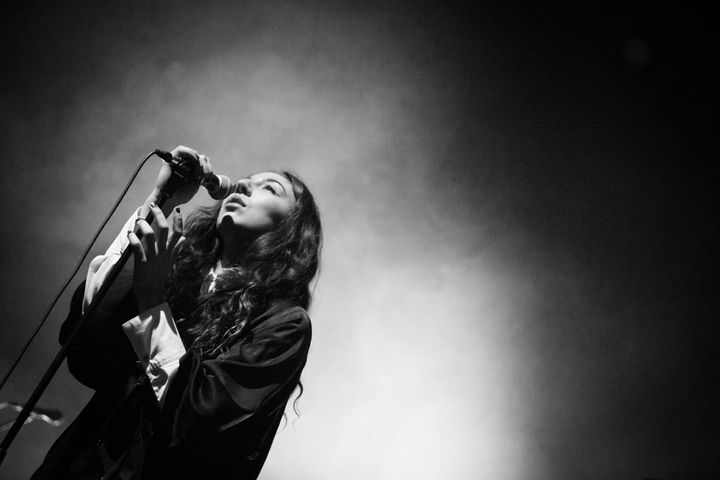 Intergalactic Lovers @ AB, picture 9, photographed by Freya Goossens - FrontView Magazine