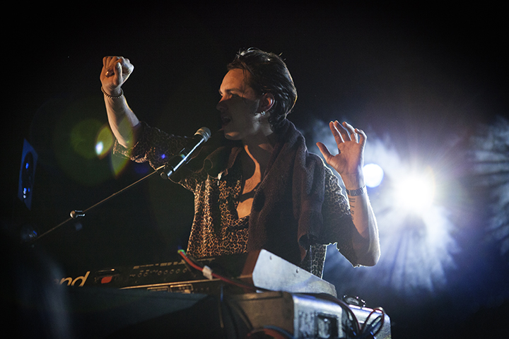 Jett Rebel @ Muziekodroom, picture 15, photographed by Kristof Hayen - FrontView Magazine