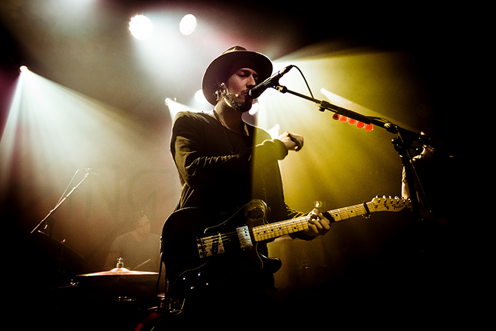 Kensington @ Ancienne Belgique, picture 2, photographed by Elke Briers - FrontView Magazine