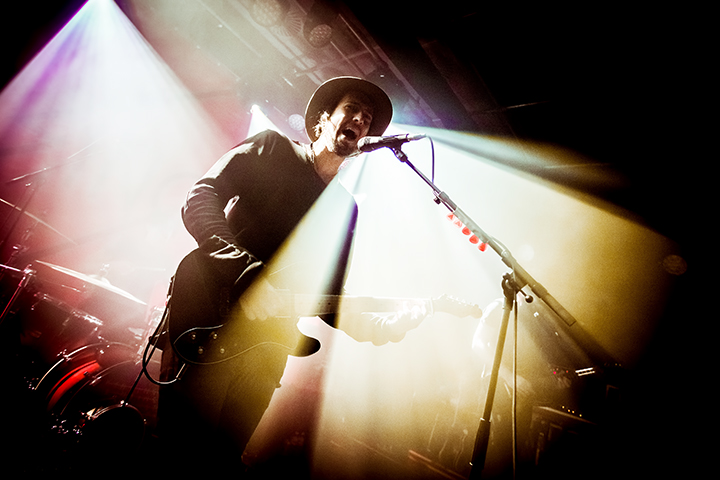 Kensington @ Ancienne Belgique, picture 3, photographed by Elke Briers - FrontView Magazine