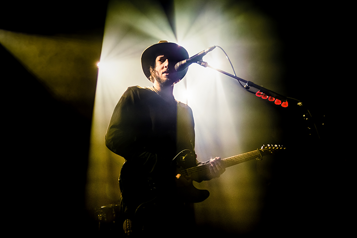 Kensington @ Ancienne Belgique, picture 4, photographed by Elke Briers - FrontView Magazine