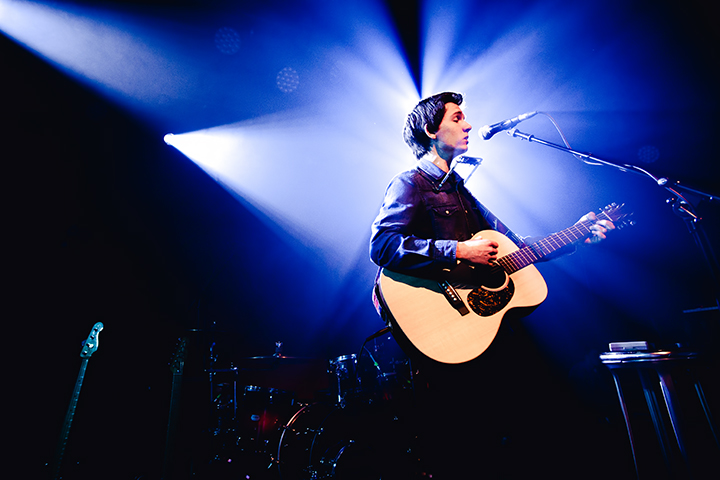 Milo Meskens @ Ancienne Belgique, picture 3, photographed by Elke Briers - FrontView Magazine