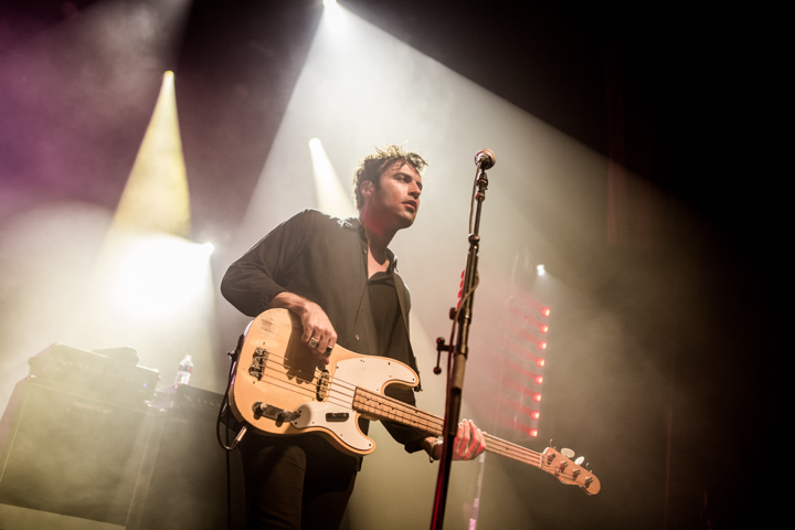 The Kooks @ Koninklijk Circus, picture 10, photographed by Dorien Goetschalckx - FrontView Magazine