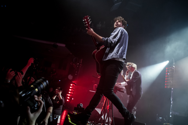 The Kooks @ Koninklijk Circus, picture 15, photographed by Dorien Goetschalckx - FrontView Magazine