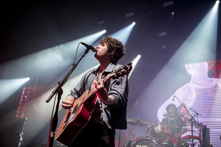 The Kooks @ Koninklijk Circus, picture 16, photographed by Dorien Goetschalckx - FrontView Magazine