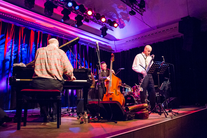 Joe Fonda Quartet @ De Casino St.-Niklaas, picture 22, photographed by Guy Danneels - FrontView Magazine