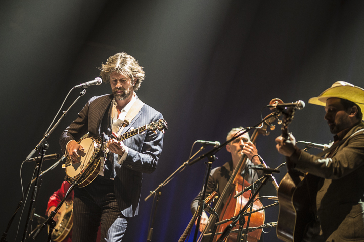The Broken Circle Breakdown Bluegrass Band @ Muziekgebouw Frits Philips (Eindhoven), picture 2, photographed by Andy Immens - FrontView Magazine