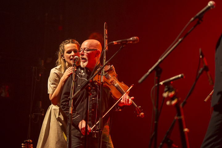 The Broken Circle Breakdown Bluegrass Band @ Muziekgebouw Frits Philips (Eindhoven), picture 39, photographed by Andy Immens - FrontView Magazine