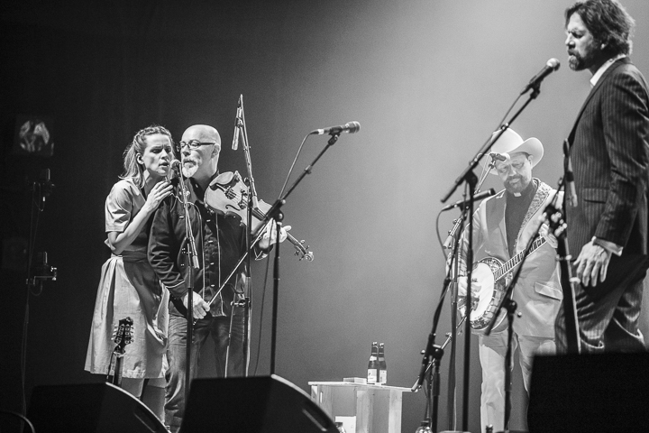 The Broken Circle Breakdown Bluegrass Band @ Muziekgebouw Frits Philips (Eindhoven), picture 40, photographed by Andy Immens - FrontView Magazine