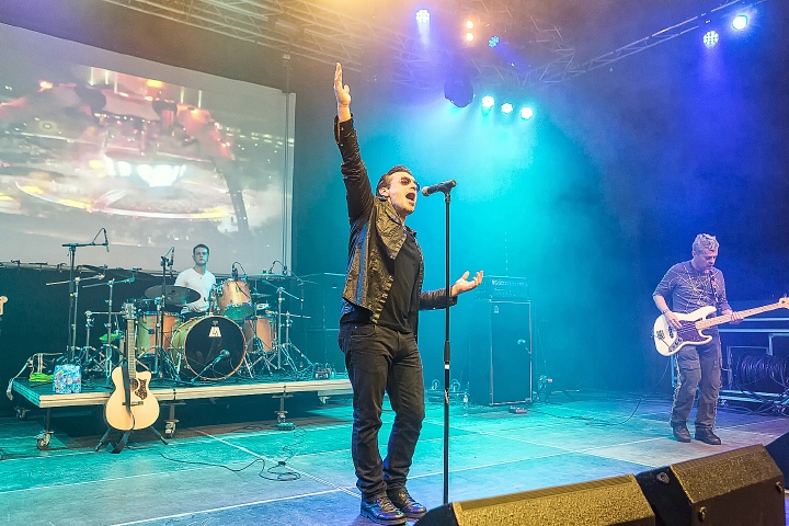 Zen Garden (U2 tribute) @ Masters @ Rock Indoor, picture 5, photographed by Edwin Houdevelt - FrontView Magazine