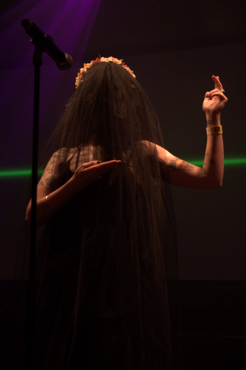 Simi Nah @ De Casino, foto 12, foto's door Bart Baevegems - FrontView Magazine
