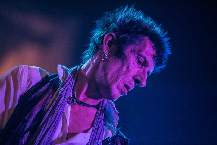 The Scabs @ Ethias Theater Hasselt, picture 16, photographed by Freya Goossens - FrontView Magazine