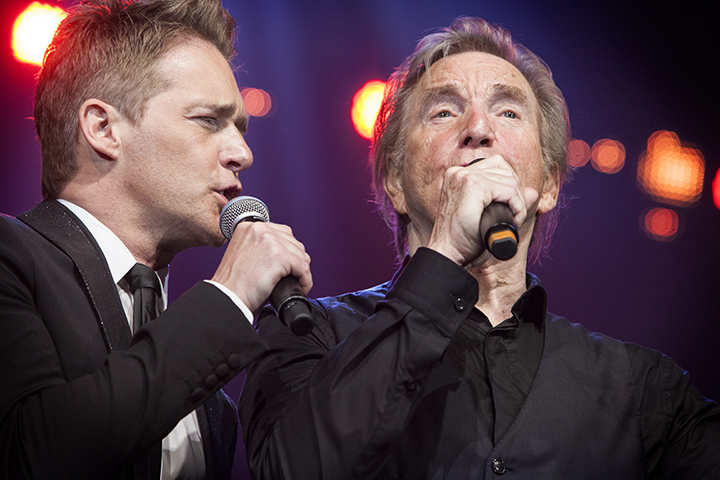 Will Tura & Christoff @ Ethias Theater, picture 18, photographed by FrontView Magazine