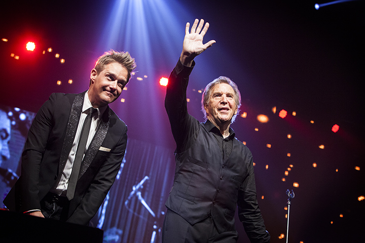 Will Tura & Christoff @ Ethias Theater, picture 19, photographed by FrontView Magazine