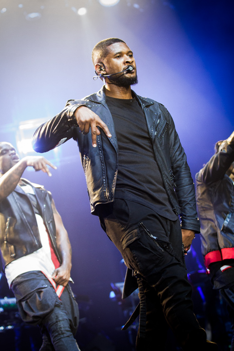 Usher UR Experience Tour, picture 3, photographed by Tom Stessens - FrontView Magazine