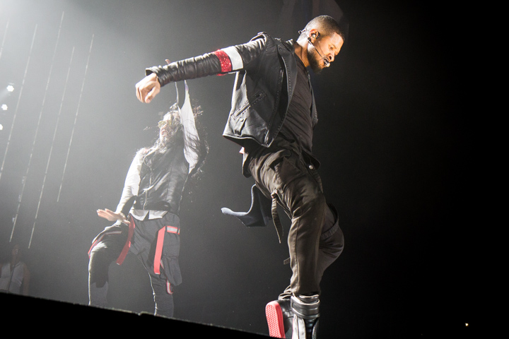 Usher UR Experience Tour, picture 9, photographed by Tom Stessens - FrontView Magazine