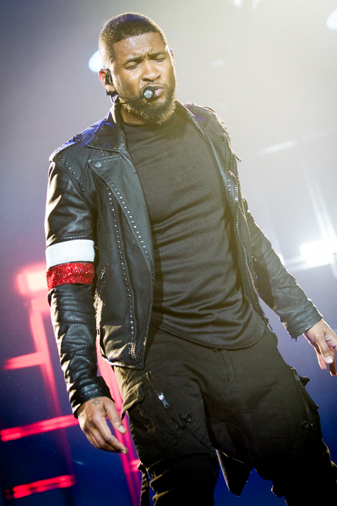 Usher UR Experience Tour, picture 10, photographed by Tom Stessens - FrontView Magazine