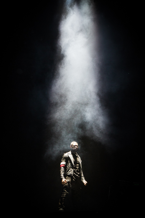 Usher UR Experience Tour, picture 14, photographed by Tom Stessens - FrontView Magazine