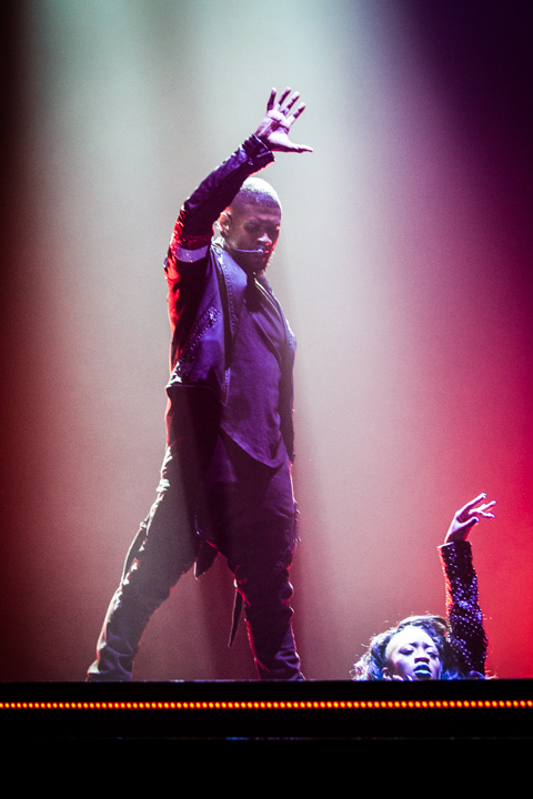 Usher UR Experience Tour, picture 22, photographed by Tom Stessens - FrontView Magazine