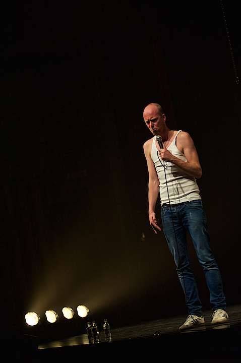 Steven Mahieu Maniak @ CC Merksem, picture 24, photographed by James Van Roosbroeck - FrontView Magazine