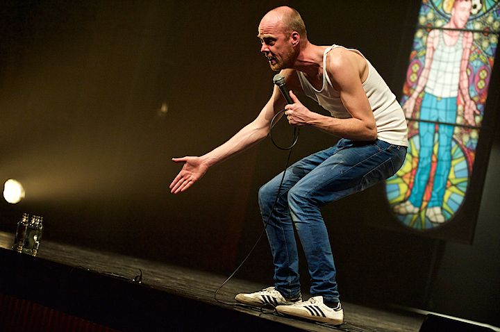 Steven Mahieu Maniak @ CC Merksem, picture 37, photographed by James Van Roosbroeck - FrontView Magazine