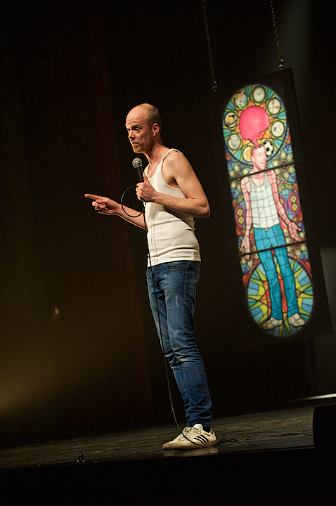Steven Mahieu Maniak @ CC Merksem, picture 41, photographed by James Van Roosbroeck - FrontView Magazine