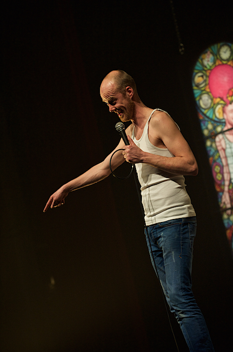 Steven Mahieu Maniak @ CC Merksem, picture 46, photographed by James Van Roosbroeck - FrontView Magazine