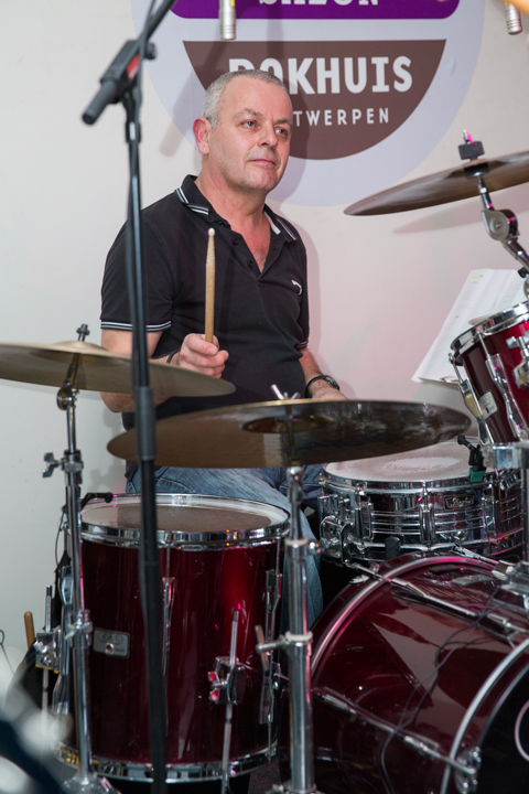 Grand Cru @ Benefiet Feest in Felix Pakhuis, picture 14, photographed by Guy Danneels - FrontView Magazine