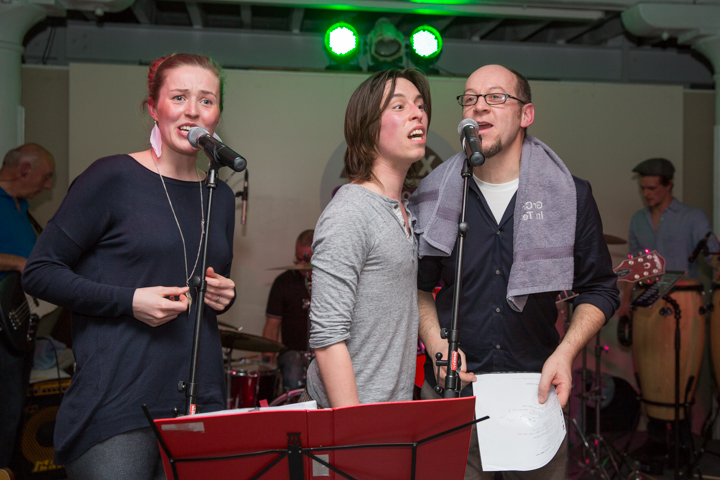 Grand Cru @ Benefiet Feest in Felix Pakhuis, picture 23, photographed by Guy Danneels - FrontView Magazine