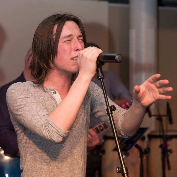 Grand Cru @ Benefiet Feest in Felix Pakhuis, picture 29, photographed by Guy Danneels - FrontView Magazine