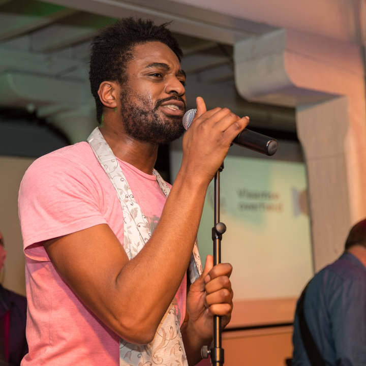 Grand Cru @ Benefiet Feest in Felix Pakhuis, picture 43, photographed by Guy Danneels - FrontView Magazine