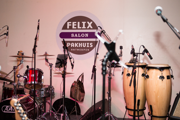 Sgt. Sally @ Benefiet Feest in Felix Pakhuis, picture 1, photographed by Guy Danneels - FrontView Magazine