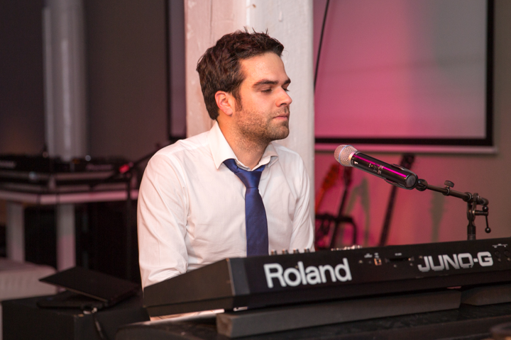 Sgt. Sally @ Benefiet Feest in Felix Pakhuis, picture 16, photographed by Guy Danneels - FrontView Magazine