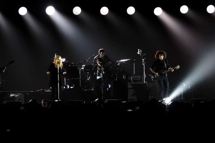 Anouk @ Sportpaleis, picture 13, photographed by Tristan Herftijd - FrontView Magazine