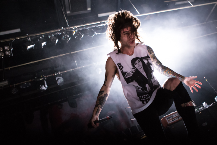 Blessthefall @ Trix, picture 7, photographed by Dorien Goetschalckx - FrontView Magazine