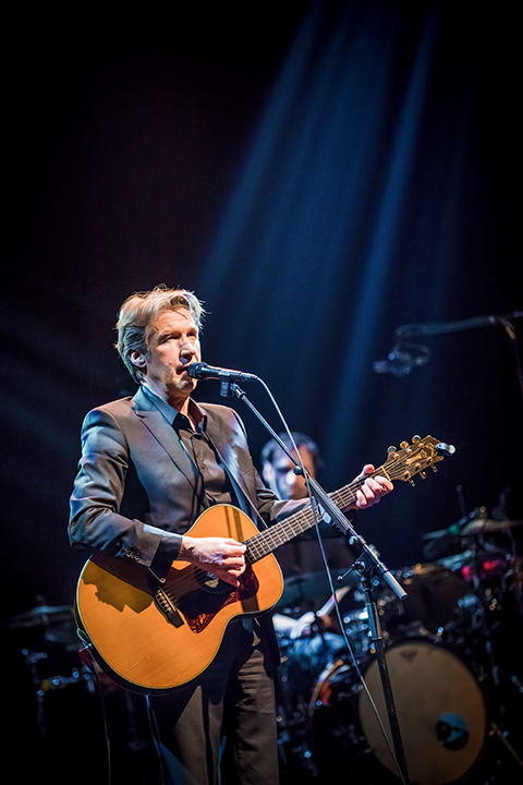 Frank Boeijen - Grasduinen @ Ancienne Belgique, foto 6, foto's door Elke Briers - FrontView Magazine