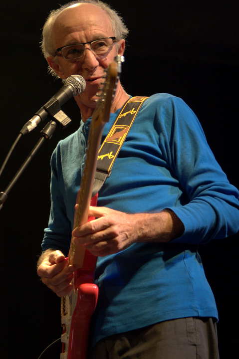 Raymond van het Groenewoud – 65! @ De Casino, foto 4, foto's door Bart Baevegems - FrontView Magazine