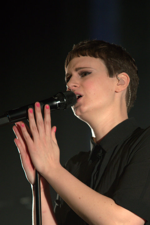 Hooverphonic @ Capitole Gent, picture 3, photographed by Bart Baevegems - FrontView Magazine