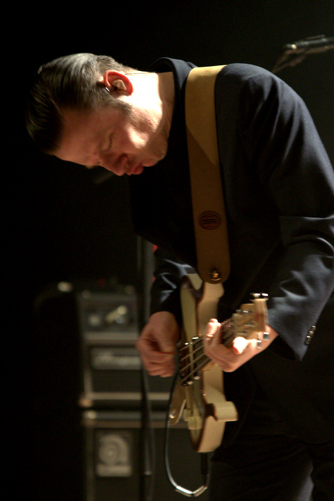 Hooverphonic @ Capitole Gent, picture 14, photographed by Bart Baevegems - FrontView Magazine